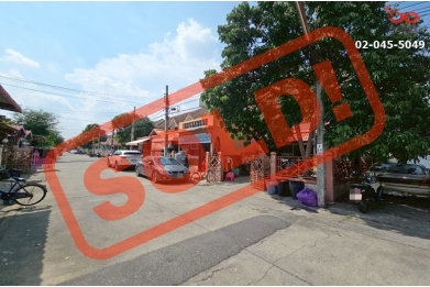 91106, ขายทาวน์โฮม 2 ชั้น 24 ตารางวา พูนสินธานี 3 ซอยเคหะร่มเกล้า 64 ถนนเคหะร่มเกล้า 