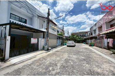 ขายทาวน์เฮาส์ 2 ชั้น 18 ตร.วา วงศ์สว่าง 19 บางซื่อ รีโนเวทใหม่ 91969, ขายทาวน์เฮาส์ 2 ชั้น 18 ตร.วา วงศ์สว่าง 19 บางซื่อ รีโนเวทใหม่