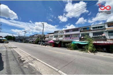91957, ขายอาคารพาณิชย์ 3.5ชั้น ติดถนน ท่าอิฐ  บางรักน้อย ใกล้MRT