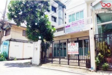92146, ขายทาวน์โฮม 3ชั้น 33ตร.วา ลาดพร้าว 101 ซ.48 ถนนลาดพร้าว-นวมินทร์