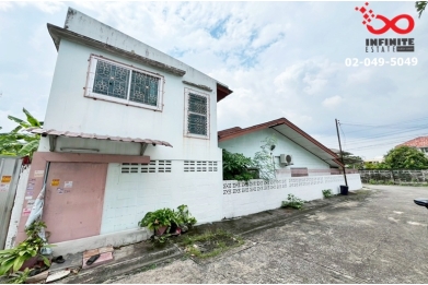 92276, ขายทาวน์เฮ้าส์ 1.5ชั้น 33ตร.วา  หลังมุม นวมินทร์ 157  พร้อมอยู่