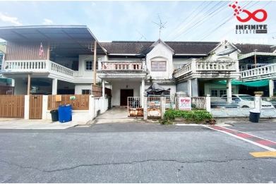 ขายทาวน์โฮม หมู่บ้านรุ่งเจริญ 2 ชั้น ซอยลาดพร้าว  92130, ขายทาวน์โฮม หมู่บ้านรุ่งเจริญ 2 ชั้น ซอยลาดพร้าว
