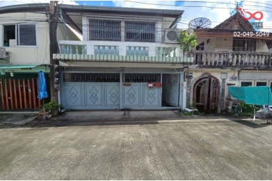 92207, ขายทาวน์เฮาส์ 2ชั้น 19ตร.ว.ซอยลาดพร้าว 1 ใกล้MRT-เซ็นทรัล