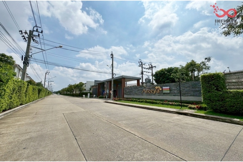 ขายทาวน์โฮม เดอะคัลเลอร์ วงแหวน-รามอินทรา 2ชั้น 20ตร.ว.พร้อมอยู่