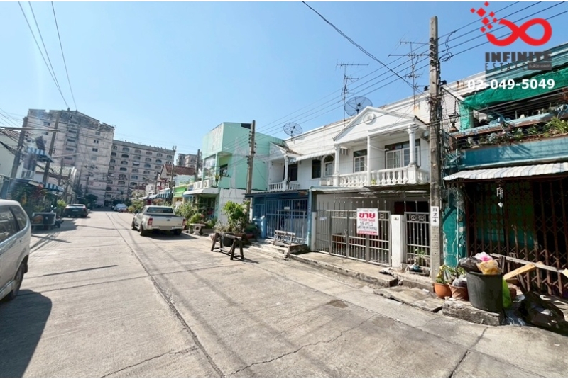 ขายทาวน์เฮ้าส์ 2ชั้น สุขุมวิท 93-อ่อนนุช 44  พึ่งมี 50 นิรันด์วิลล่า บางจาก เขตพระโขนง 