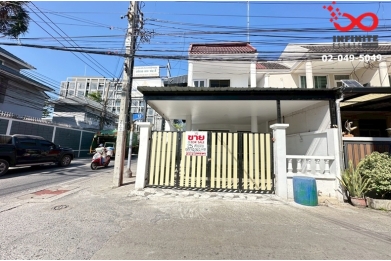 92724, ขายทาวน์เฮ้าส์ 2 ชั้น สุขุมวิท 93 ใกล้ BTS บางจาก/อ่อนนุช  พระโขนง กรุงเทพฯ