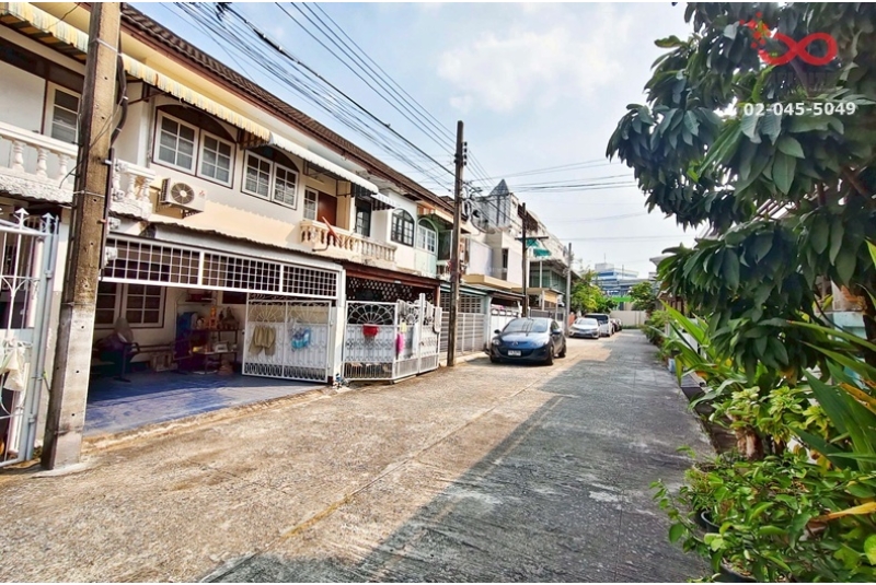 ขายทาวน์เฮาส์ 2ชั้น 15ตรว.รามอินทรา 43 ใกล้รถไฟฟ้า มัยลาภ 