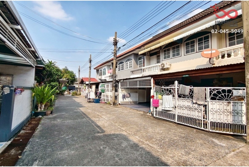 ขายทาวน์เฮาส์ 2ชั้น 2คูหา 29 ตรว. รามอินทรา 43 ใกล้รถไฟฟ้า มัยลาภ 